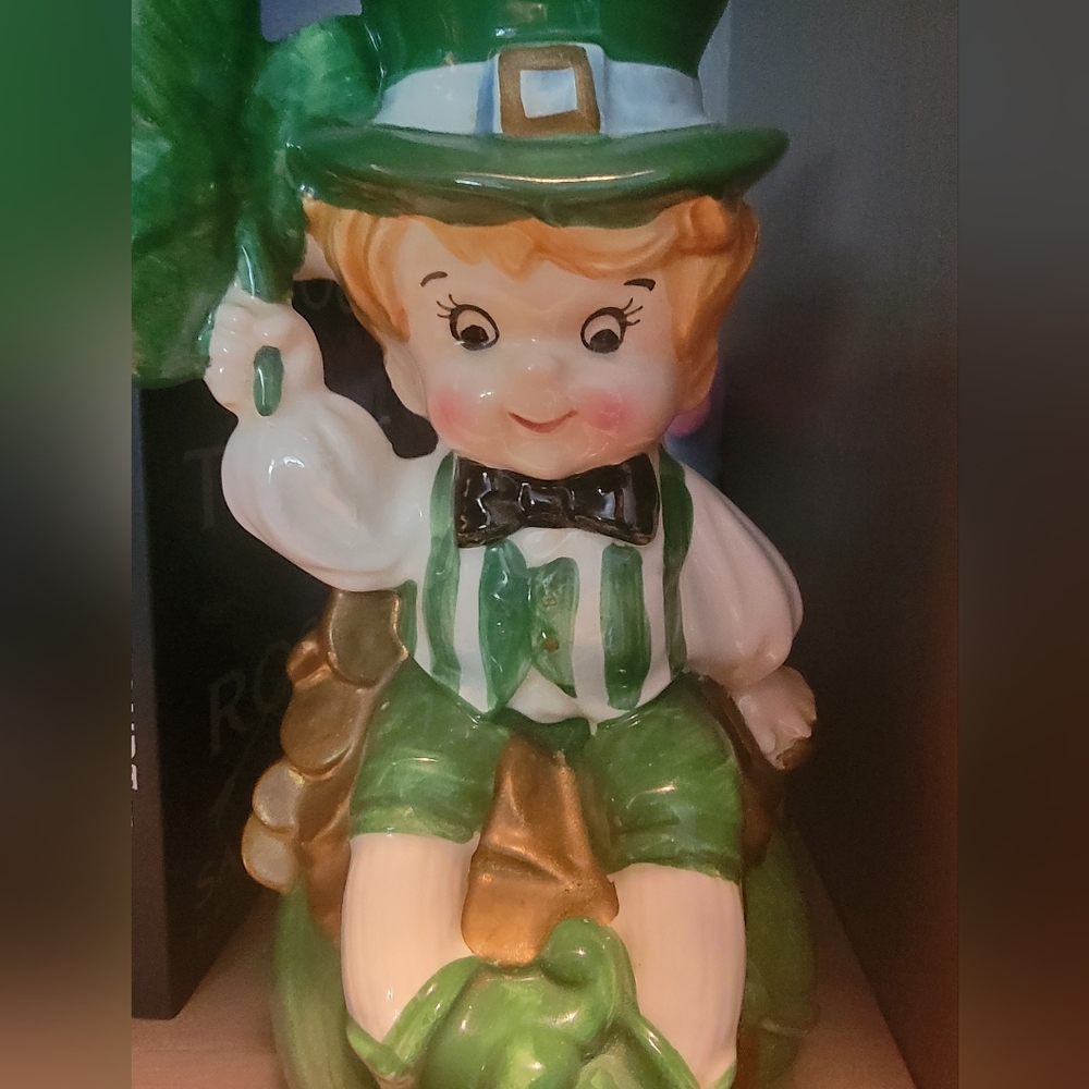 Vintage Lefton Irish Leprechaun Bank